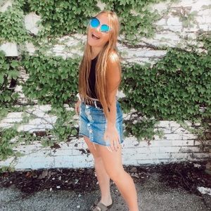 Meet your Posher, Gabriella